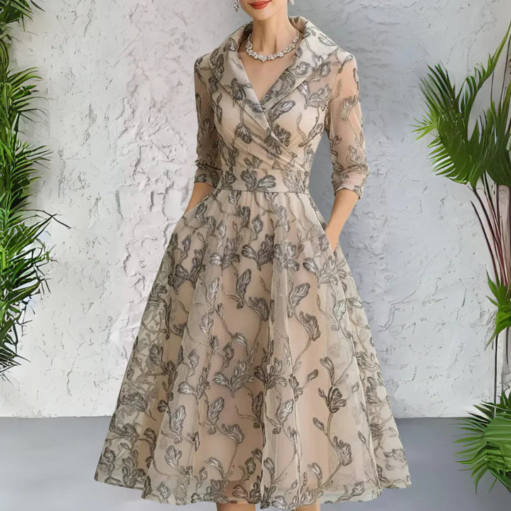 Joan | Elegant Maxi Dress