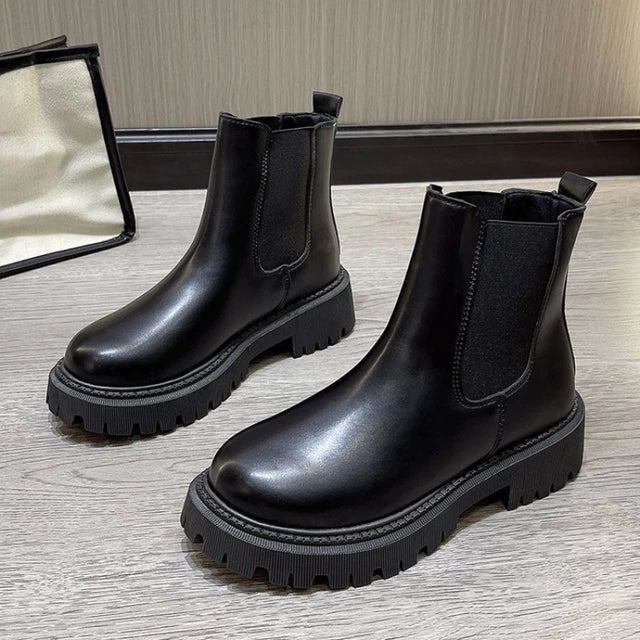 Vivienne Chunky Rubber Sole Chelsea Boots for Women — photo 2