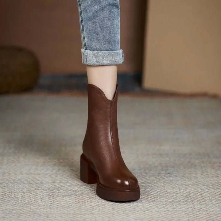 Ysabeau Chunky Heel Ankle Chelsea Boots for Women — photo 2