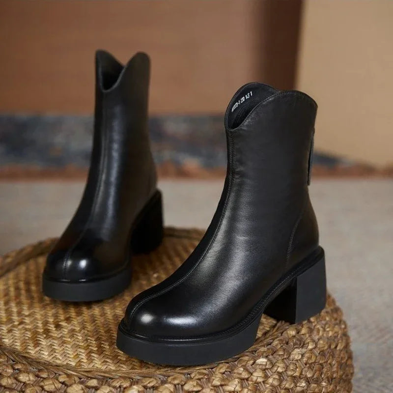 Ysabeau Chunky Heel Ankle Chelsea Boots for Women — photo 5