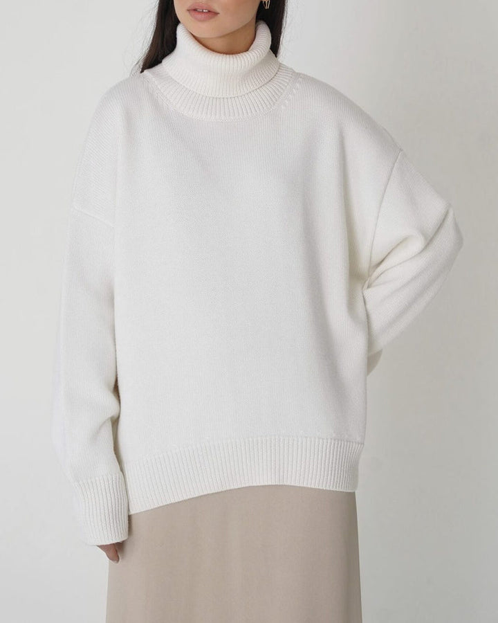 Ashlynn | Women's Cozy Oversized Turtleneck Sweater — 2