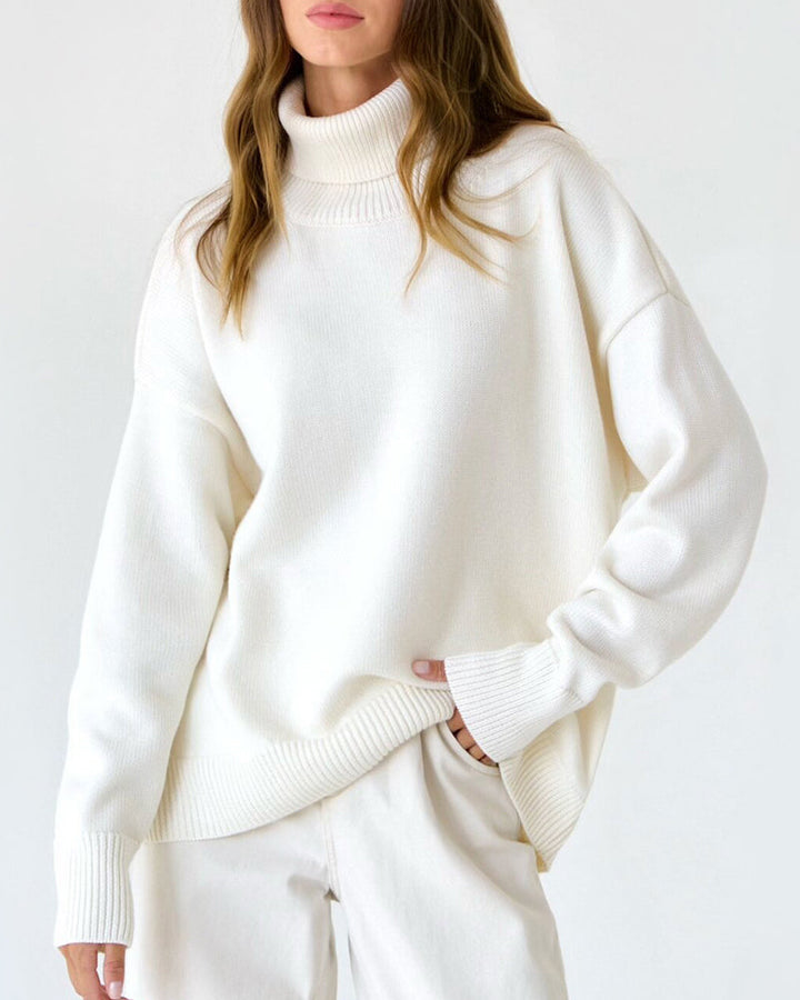 Ashlynn | Women's Cozy Oversized Turtleneck Sweater — White