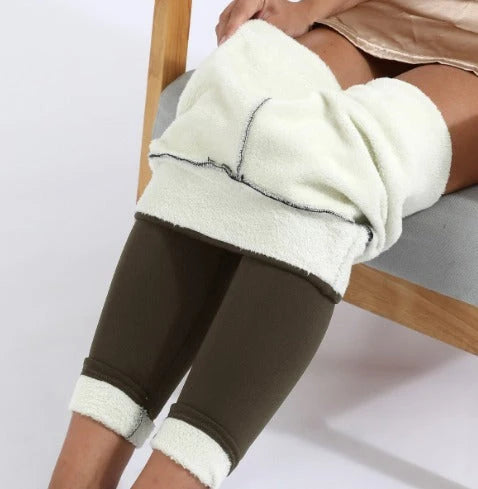 Briessa | Women's Wide-Leg Tailored Fleece Lined High Waist Thermal Pants — Coffee