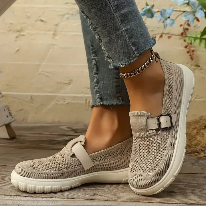 Marisol Cushioned Mary Jane Flat Shoes for Women