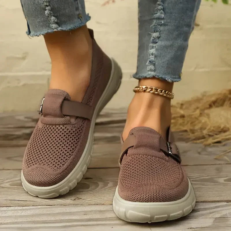 Marisol Cushioned Mary Jane Flat Shoes for Women — photo 2